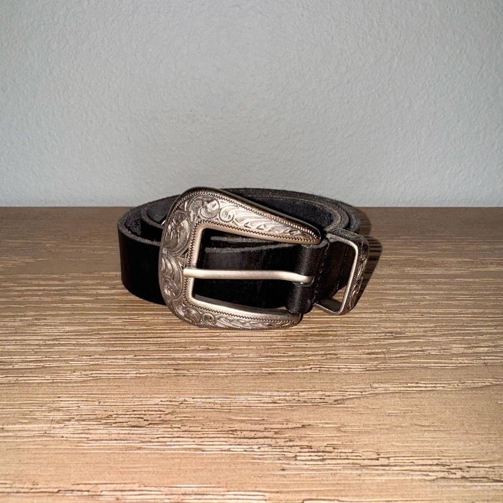 Urban Outfitters Black Western Belt with Silver Buckle size Small